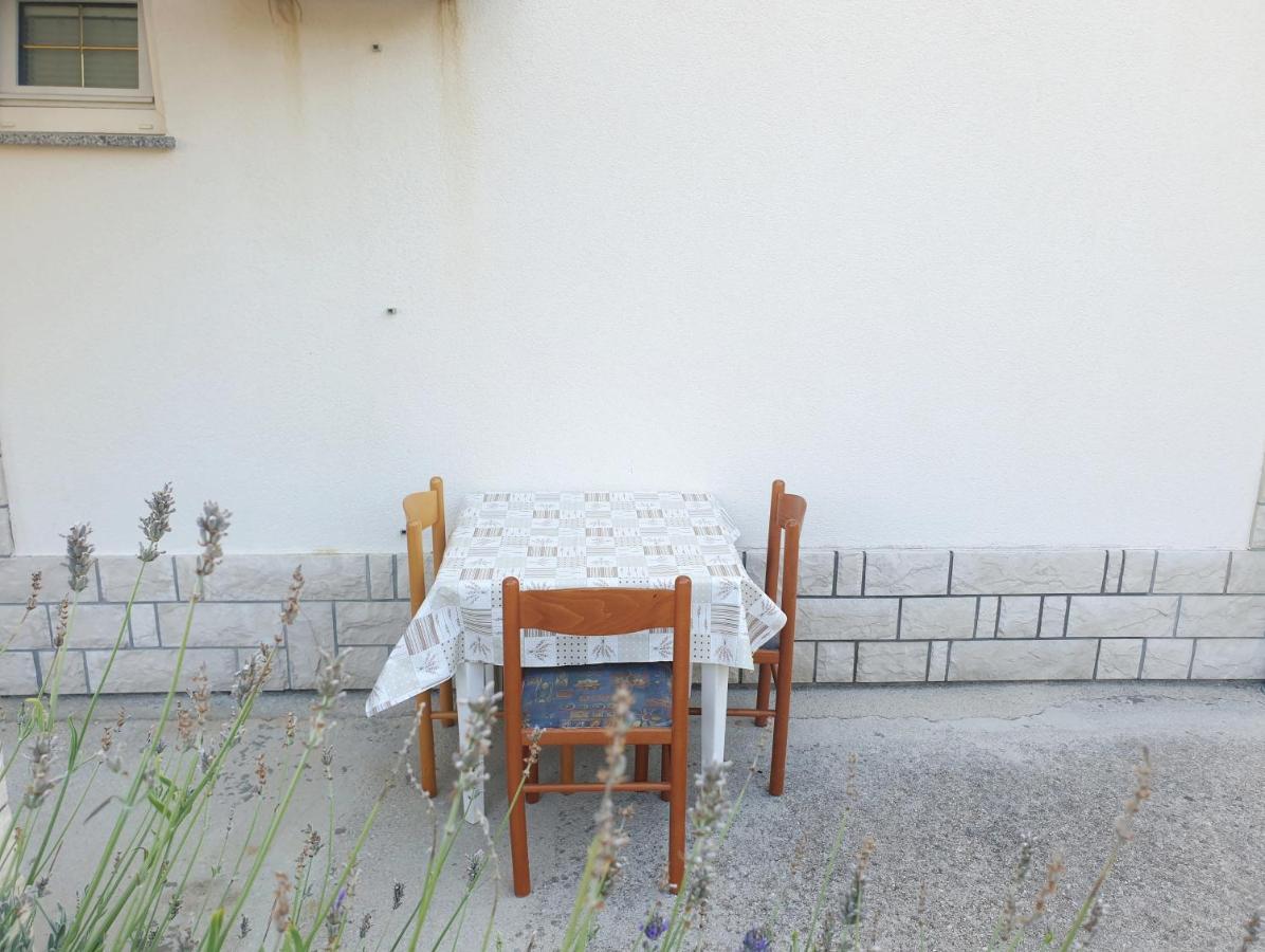Betanovalja Apartment Exterior photo